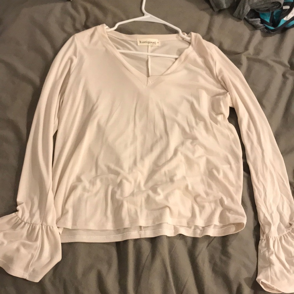 Vneck nude long sleeve